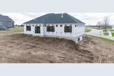 2050 Arbor Ridge Way, Janesville, WI 53548 - Photo 5