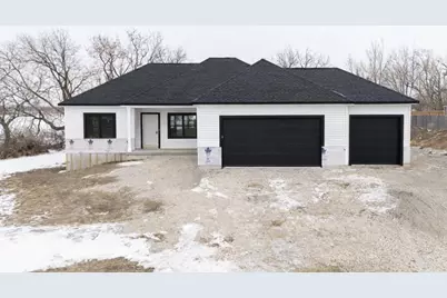 2050 Arbor Ridge Way, Janesville, WI 53548 - Photo 7