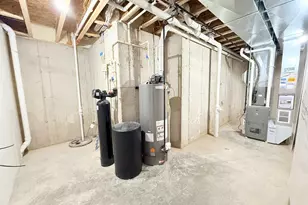 4719 Bellflower Dr, DeForest, WI 53532 - Photo 27