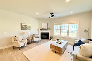 4719 Bellflower Dr, DeForest, WI 53532 - Photo 3