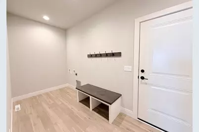 4719 Bellflower Drive, DeForest, WI 53532 - Photo 13