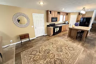 N114W20932 Briarwood Ln, Germantown, WI 53022 - Photo 7