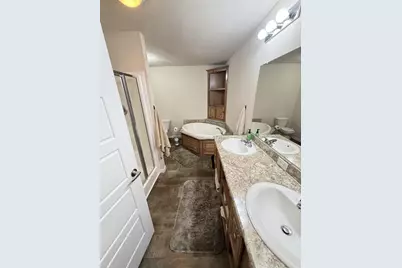 N114W20932 Briarwood Lane, Germantown, WI 53022 - Photo 15