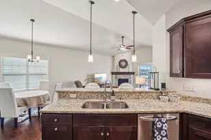 6795 Village Walk Ln, DeForest, WI 53532 - Photo 19