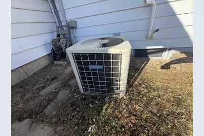 W10035 Highway 82, Elroy, WI 53929 - Photo 45