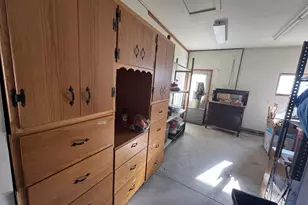 W10035 Hwy 82, Elroy, WI 53929 - Photo 15