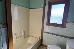 W10035 Hwy 82, Elroy, WI 53929 - Photo 27