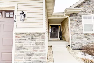 910 Yorktown Road, DeForest, WI 53532 - Photo 53