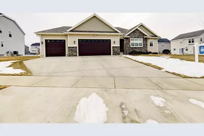 910 Yorktown Road, DeForest, WI 53532 - Photo 49