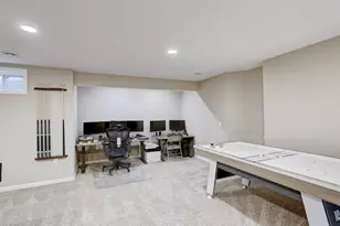 910 Yorktown Rd, DeForest, WI 53532 - Photo 39