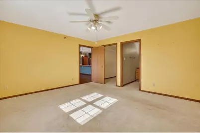 715 Canterberry Court #109, West Bend, WI 53090 - Photo 11