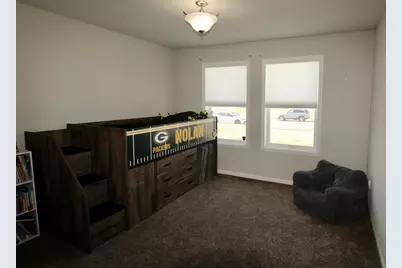 2635 S Claremont Drive, Beloit, WI 53511 - Photo 21