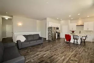 2635 S Claremont Dr, Beloit, WI 53511 - Photo 7