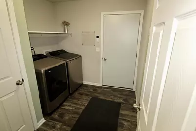 2635 S Claremont Drive, Beloit, WI 53511 - Photo 27