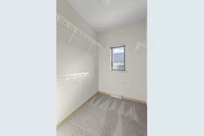 2813 No Oaks Ridge, Fitchburg, WI 53711 - Photo 11