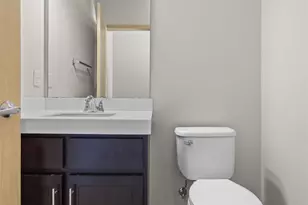 2813 No Oaks Ridge, Fitchburg, WI 53711 - Photo 7