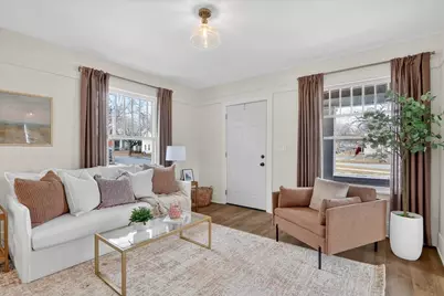 708 W Grand Avenue, Beloit, WI 53511 - Photo 9