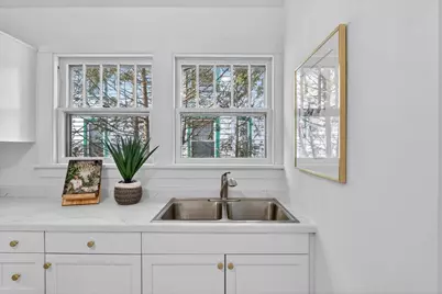 708 W Grand Avenue, Beloit, WI 53511 - Photo 21