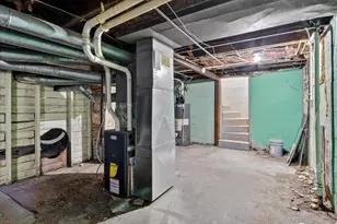 708 W Grand Ave, Beloit, WI 53511 - Photo 39