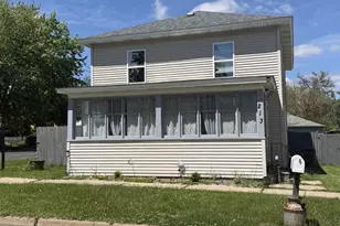 213 W Monowau St, Tomah, WI 54660 - Photo 1
