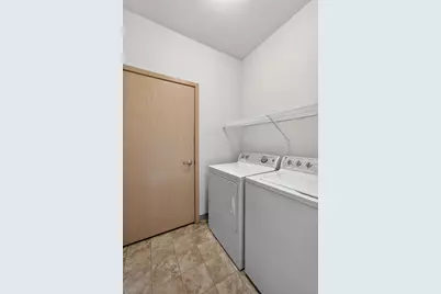 2817 No Oaks Ridge, Fitchburg, WI 53711 - Photo 15