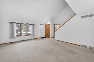 434 Cherry Hill Dr, Madison, WI 53717 - Photo 3