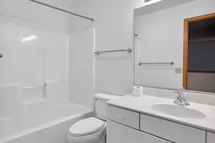 434 Cherry Hill Dr, Madison, WI 53717 - Photo 27