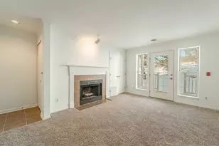 13 Captains Court, Madison, WI 53719 - Photo 3