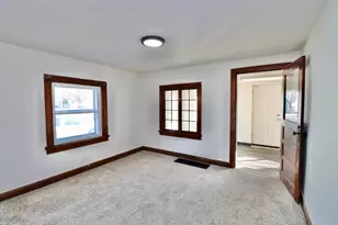 1733 W Grand Ave, Beloit, WI 53511 - Photo 3