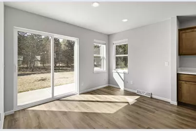 9319 Tawny Acorn Drive, Madison, WI 53593 - Photo 15