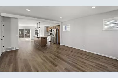 9319 Tawny Acorn Drive, Madison, WI 53593 - Photo 7