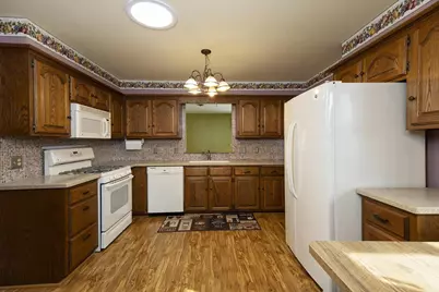 1018 Monroe Street, Fort Atkinson, WI 53538 - Photo 17