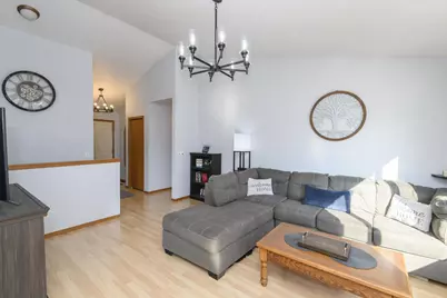 543 Goldenrod Circle, Verona, WI 53593 - Photo 9