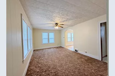 408 S Lincoln Avenue, Beaver Dam, WI 53916 - Photo 9