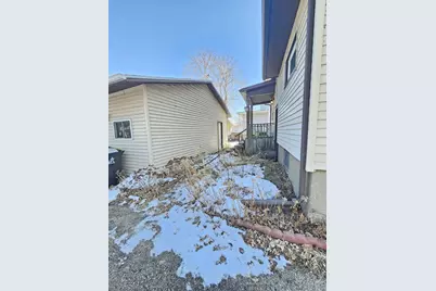 422 Jackson Street, Waupun, WI 53963 - Photo 23
