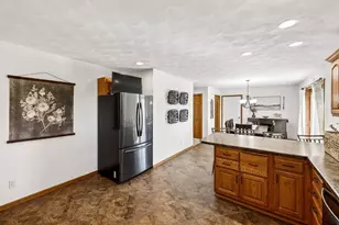 3823 Falcon Ridge Dr, Janesville, WI 53548 - Photo 17