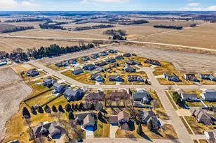 3823 Falcon Ridge Dr, Janesville, WI 53548 - Photo 41