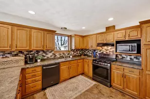 3823 Falcon Ridge Dr, Janesville, WI 53548 - Photo 15