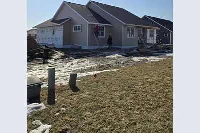 3613 Samson Drive, Janesville, WI 53563 - Photo 3