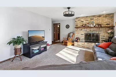 S9044 Timbercrest Trail, Prairie Du Sac, WI 53578 - Photo 5