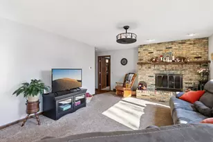 S9044 Timbercrest Trail, Prairie Du Sac, WI 53578 - Photo 5