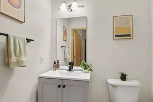 504 Enterprise Dr, Verona, WI 53593 - Photo 9