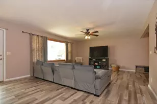 1909 E Memorial Dr, Janesville, WI 53545 - Photo 3