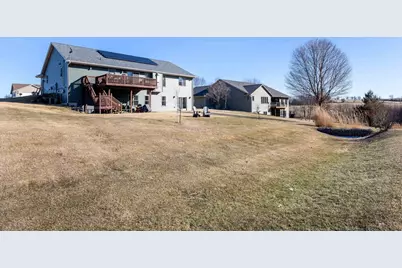 324 Diamond Oaks Drive, Ridgeville, WI 53533 - Photo 33