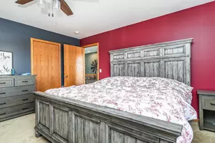 324 Diamond Oaks Dr, Ridgeville, WI 53533 - Photo 13