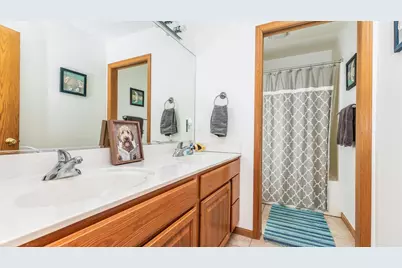 324 Diamond Oaks Drive, Ridgeville, WI 53533 - Photo 21