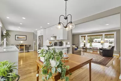 21 Julia Circle, Madison, WI 53705 - Photo 11