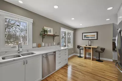 21 Julia Circle, Madison, WI 53705 - Photo 19