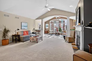 1616 Dewberry Dr, Madison, WI 53719 - Photo 15