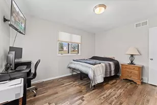 128 Monroe St, Baraboo, WI 53913 - Photo 21